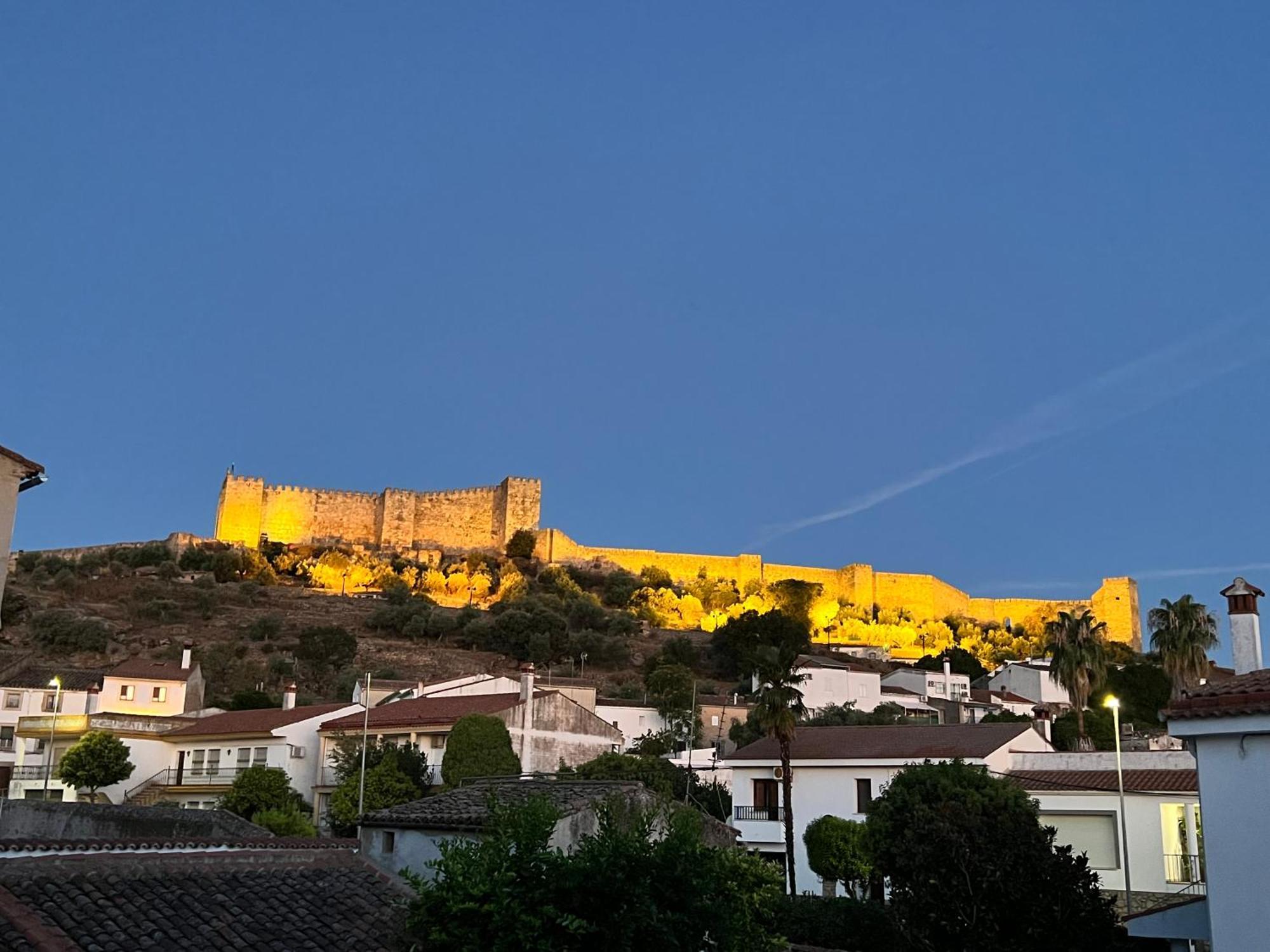 Grupo Garcia De Paredes Apartamentos Turisticos Trujillo Kültér fotó